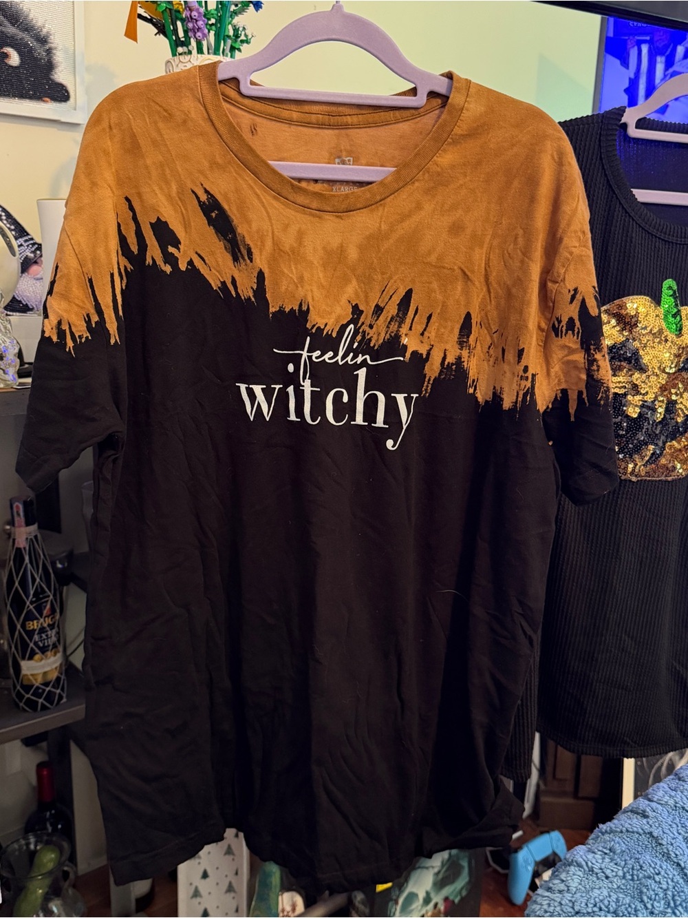 Southern Bliss Co Feelin’ Witchy Bleach Dye Halloween T-Shirt XL 100% Cotton